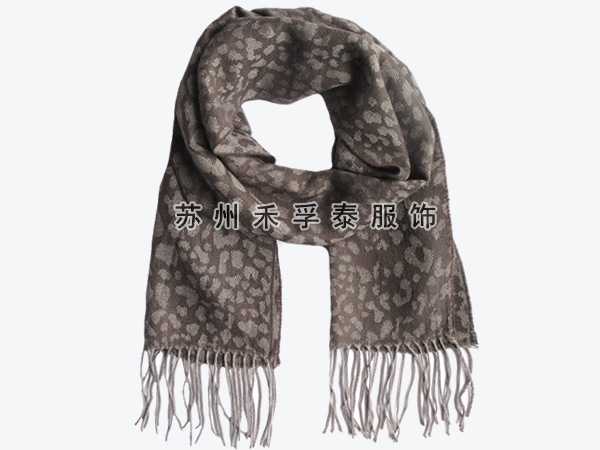 腈綸水玉點印花圍巾廠家訂做批發